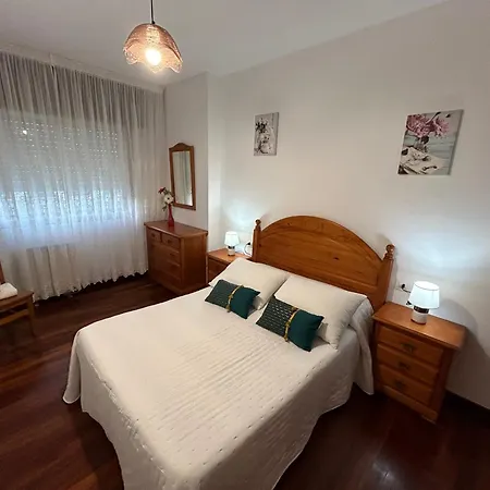 Appartamento Luces Navidad De Vigo, 7 Personas *