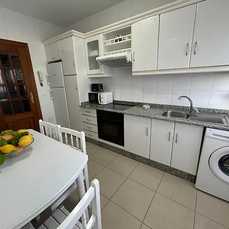 Piso Ideal 7 Personas * Portonovo