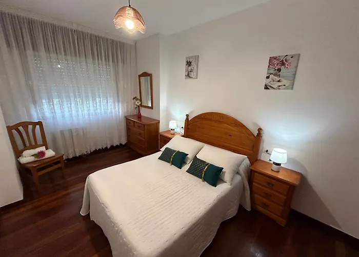 Apartamento Semana Santa,3 Hab, 7 Personas *
