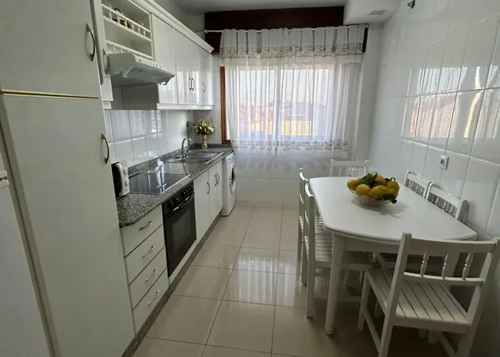 Piso 3 Hab, 7 Personas Appartement Portonovo
